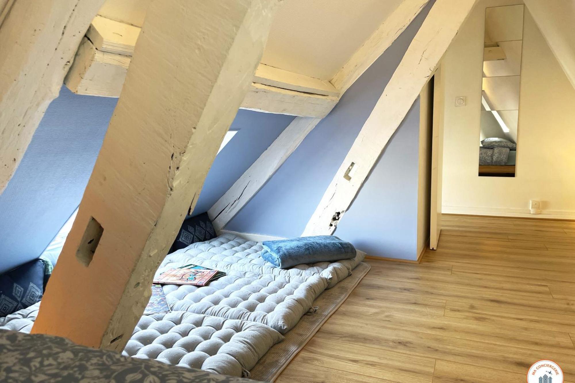 Le St-Laurent - Magnifique Triplex - Calme كان المظهر الخارجي الصورة
